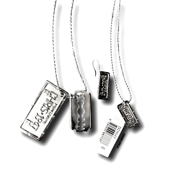 Vintage Dior John Galliano Silver Logo Ball Chain Razor Blade Dog Tag Necklace - Picture 11 of 16